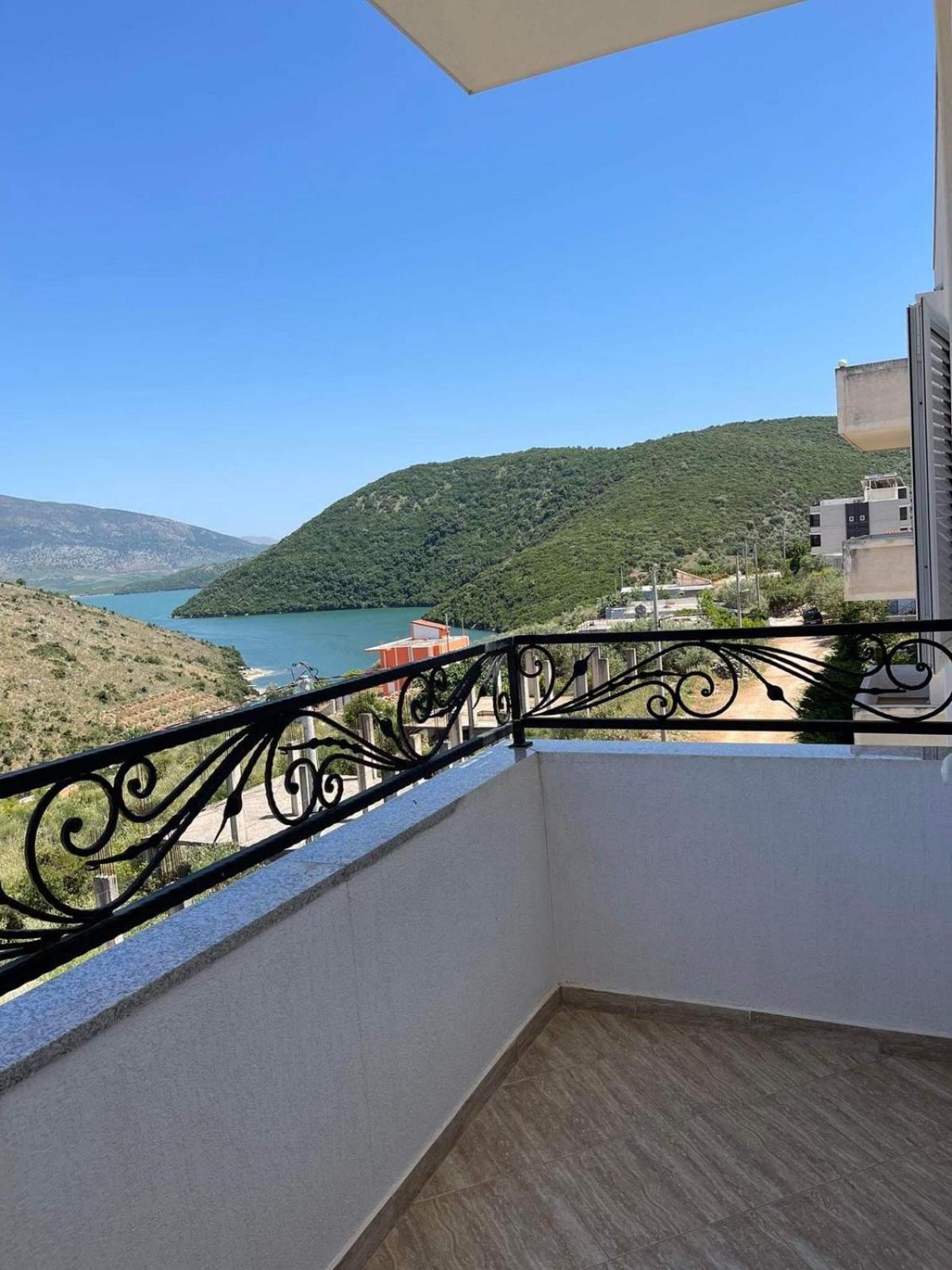 דירות קסאמיל Vila Butrint מראה חיצוני תמונה