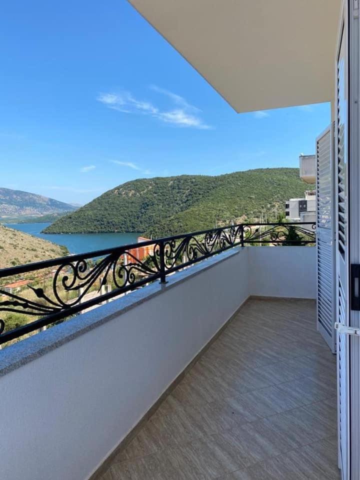 דירות קסאמיל Vila Butrint מראה חיצוני תמונה
